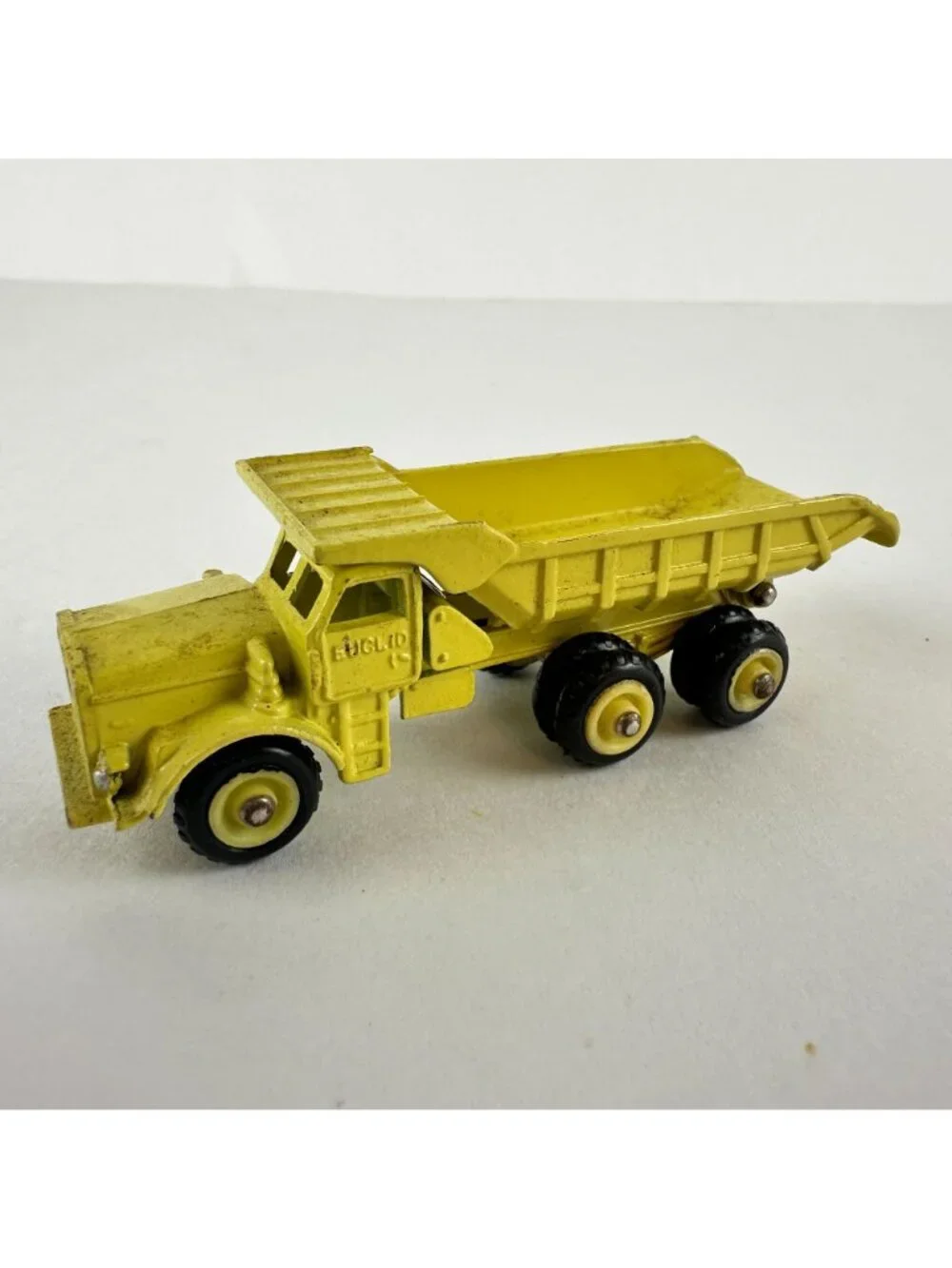 Mini Dinky Euclid R-40 No 87 Meccano Yellow Dump Truck
